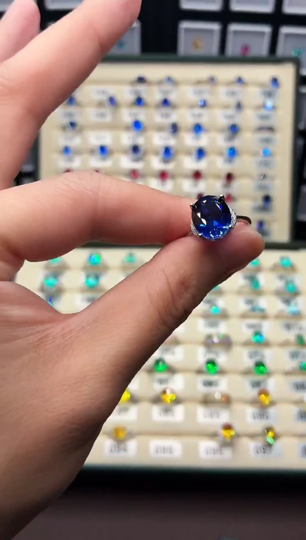 无925银轻奢守护之翼皇家蓝色女神戒