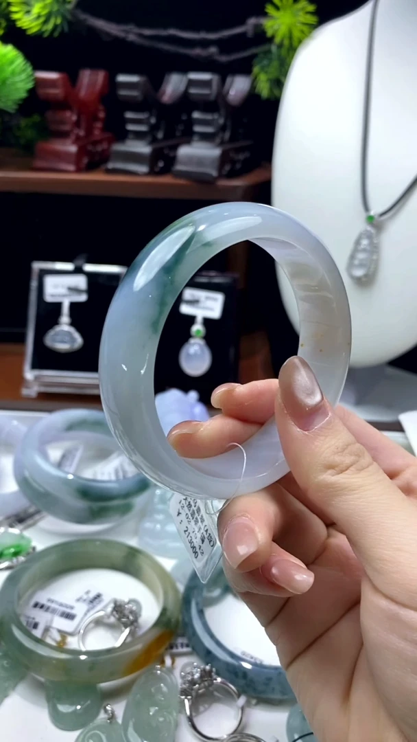 未镶嵌手镯翡翠细糯飘花天然缅料A货翡翠轮胎手镯