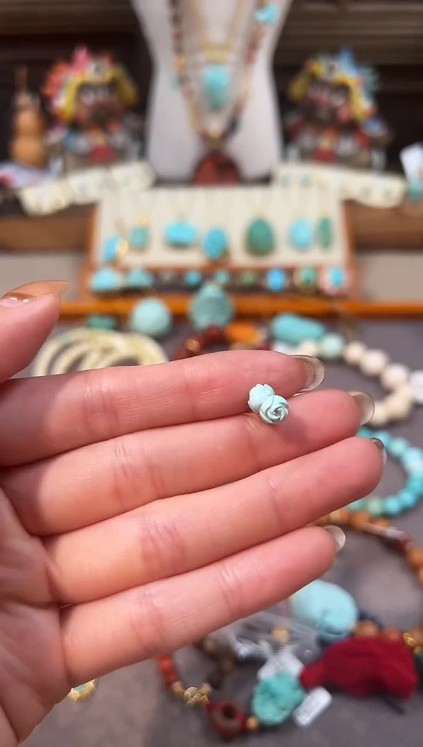 未镶嵌绿松石配饰绿松石配饰三头玫瑰