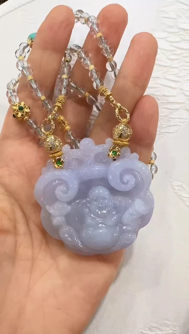 翡翠未镶嵌颈饰国风