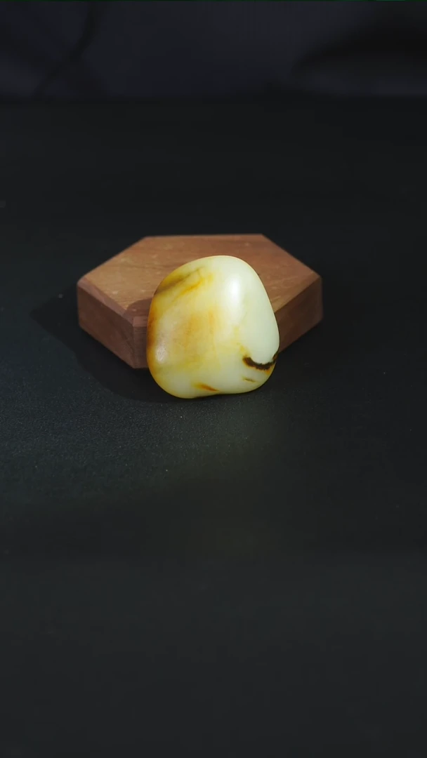 颈饰未镶嵌和田玉a   70g