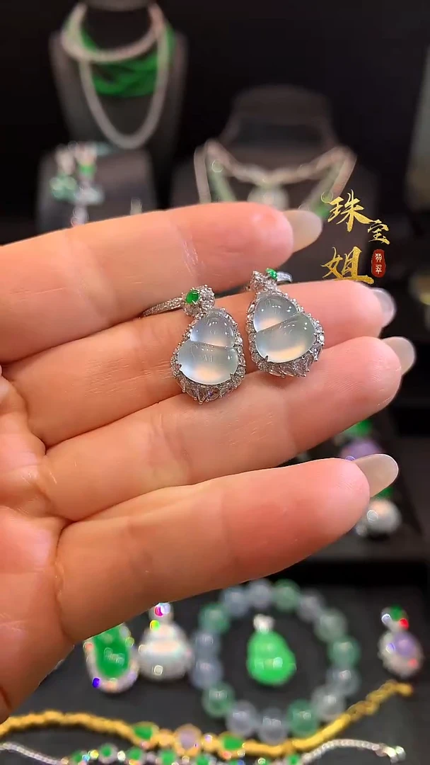 吊坠(不含链)18K金镶嵌翡翠耳饰