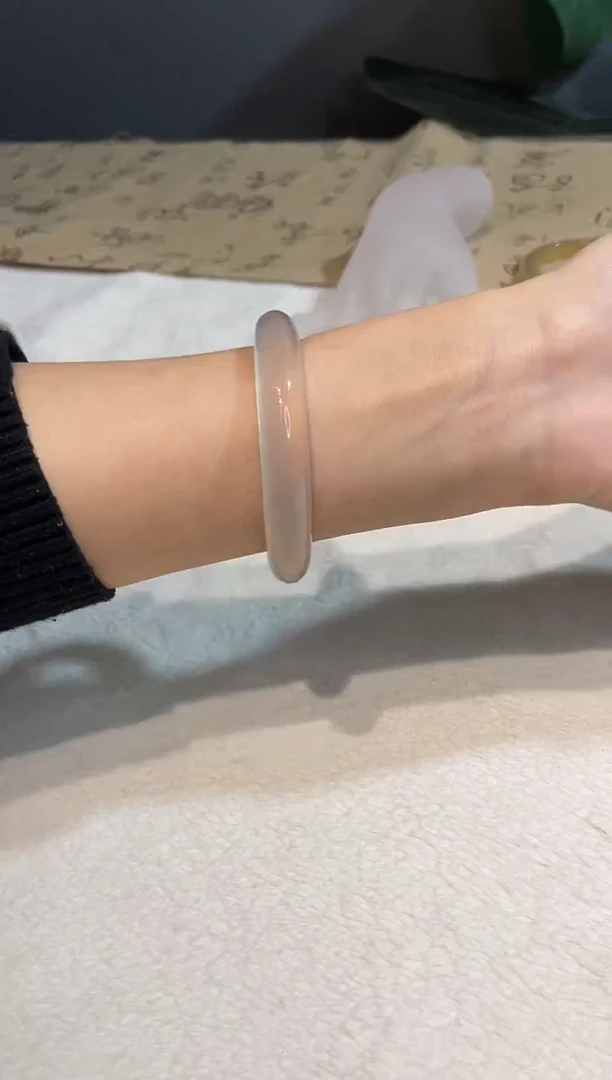 手镯玛瑙/玉髓未镶嵌53.8鉴赏期48小时