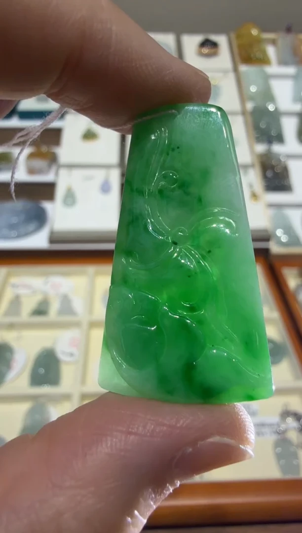未镶嵌挂件翡翠A货翡翠多样性孤品
