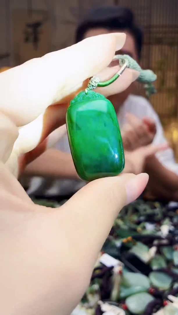 颈饰未镶嵌和田玉多样性发货，拍一发一