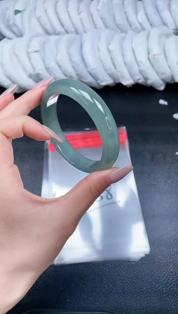 拍下以实物为准 187-58