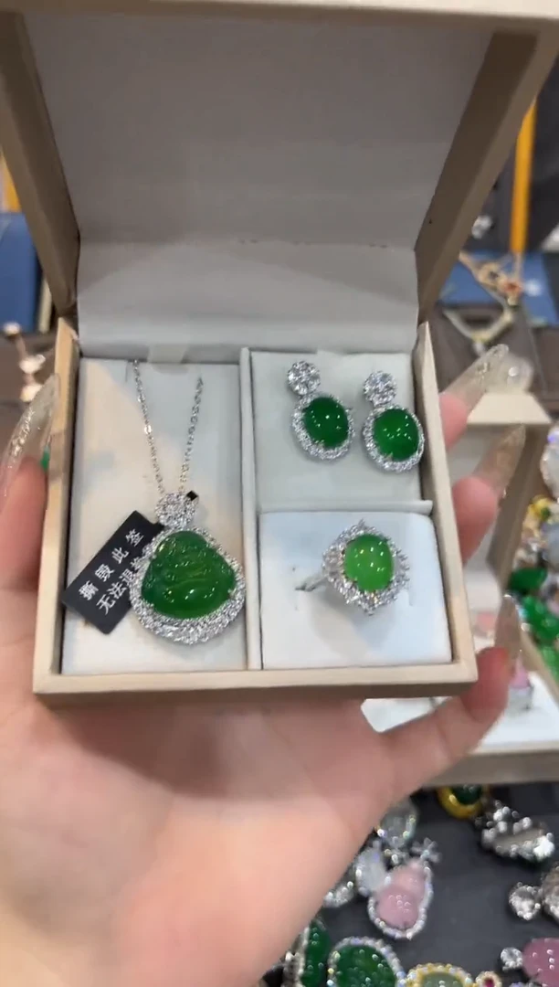 【闪购商品】玛瑙/玉髓颈饰未镶嵌1