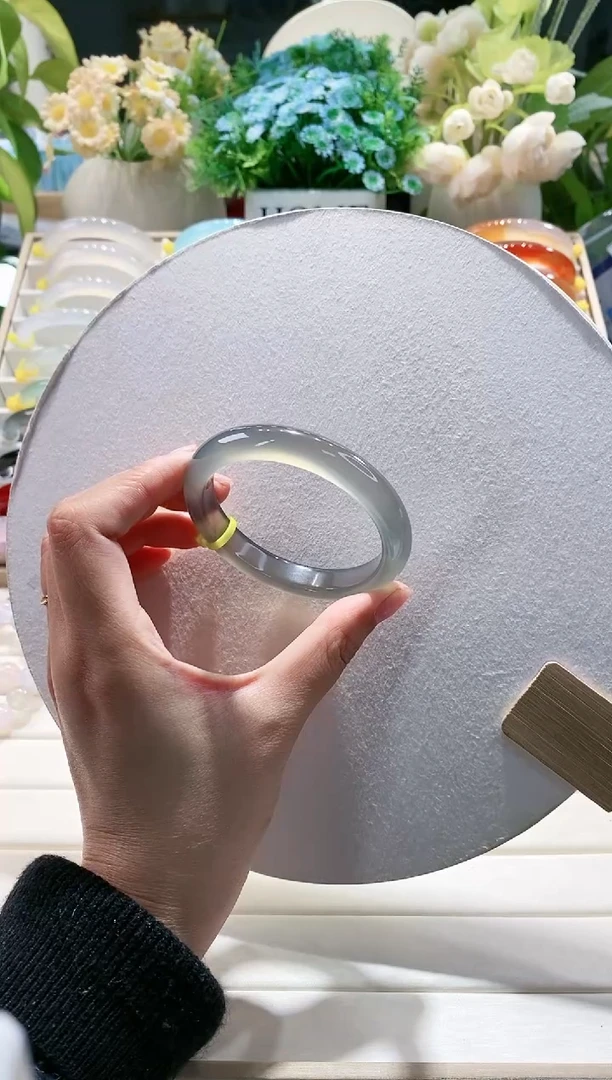 手镯玛瑙/玉髓未镶嵌132-53.8