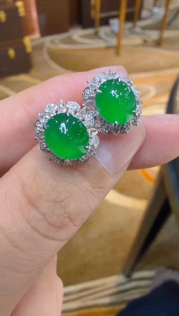 18K金镶嵌翡翠耳饰多样性团购发一件