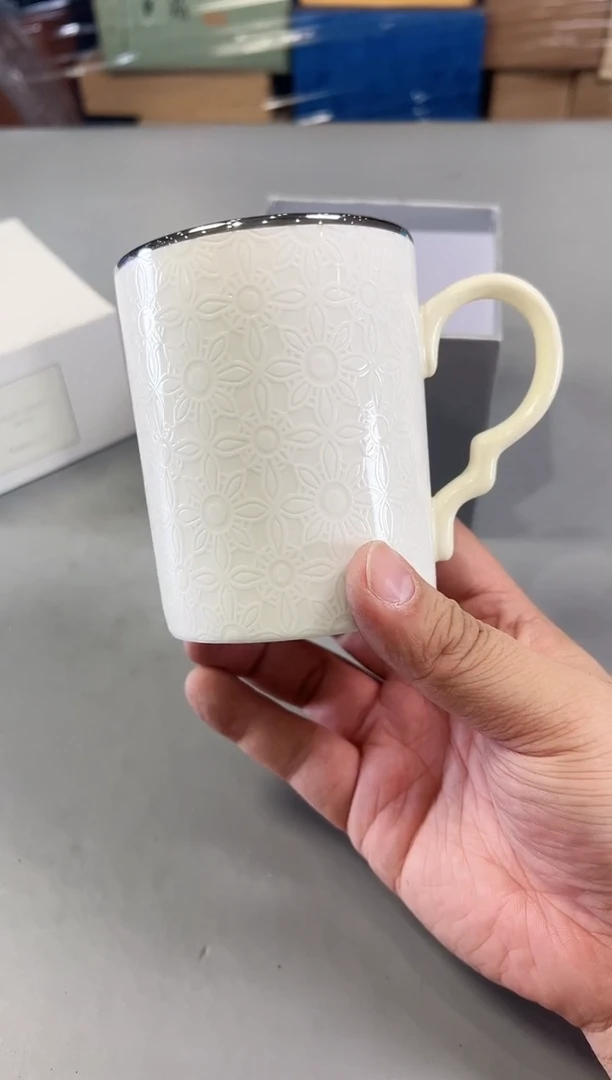 瓷片林*某484号满30米包邮，打包不易