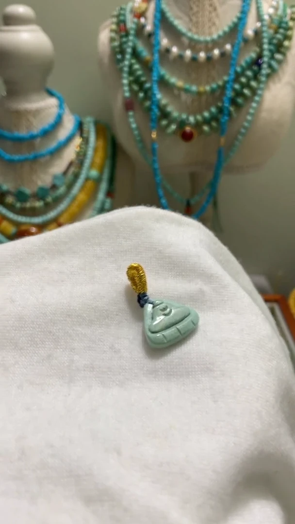 未镶嵌南红玛瑙珠宝奇石12*10mm