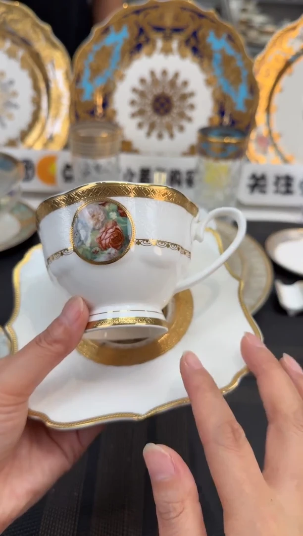 瓷片咖啡杯碟  1套