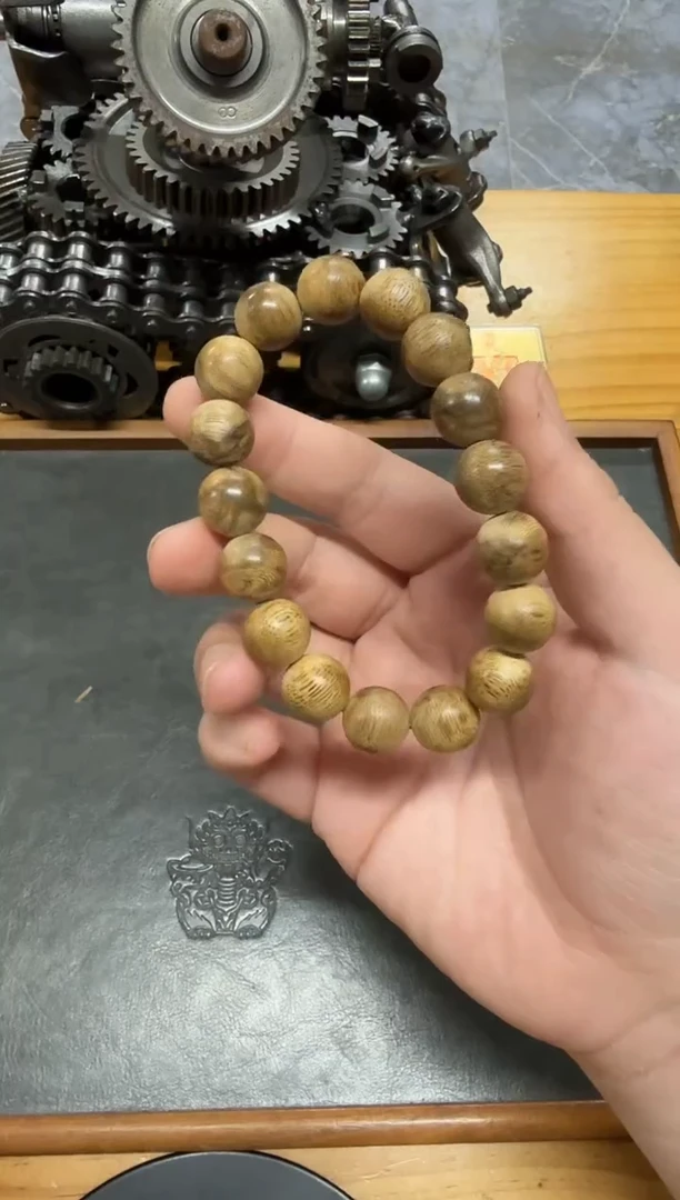 沉香手串天然野柬埔寨1.3圆珠单圈13克+