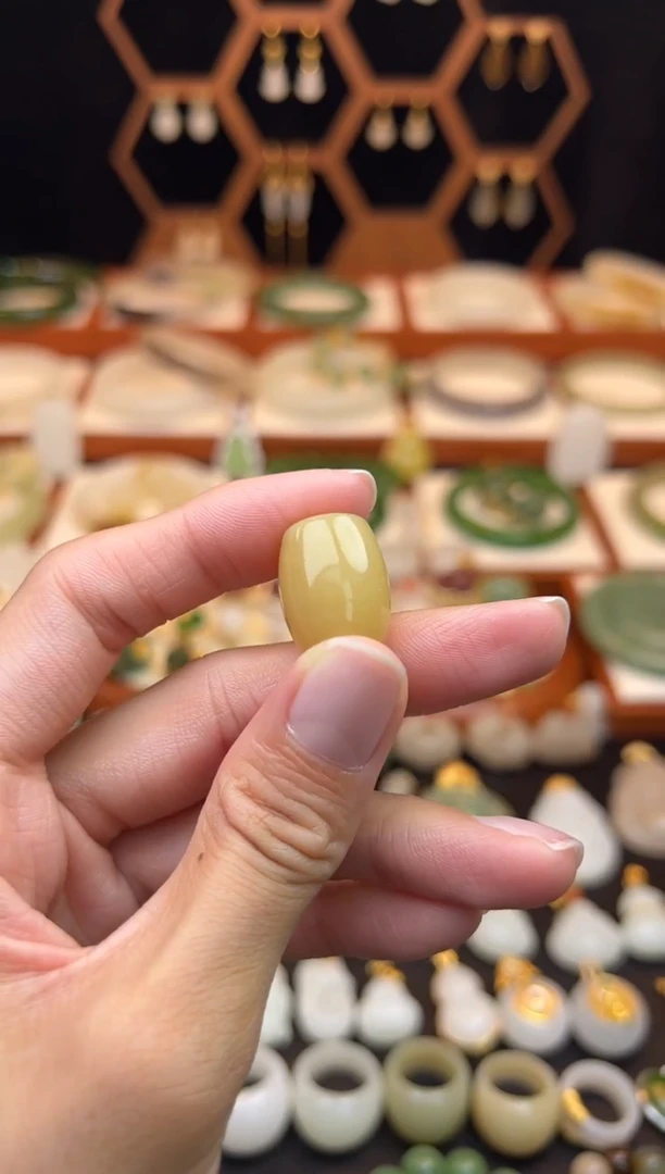 未镶嵌手链和田玉福利