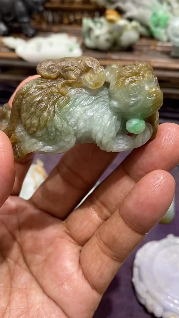 未镶嵌定制翡翠众*相毛货