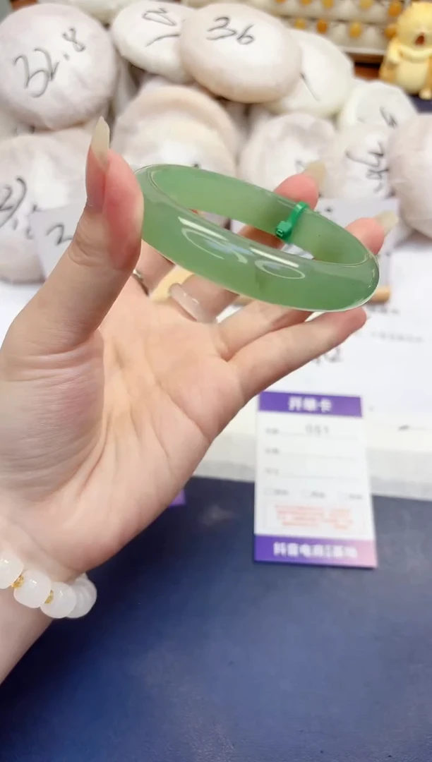 石英质玉手镯未镶嵌51-东陵玉-圈口62
