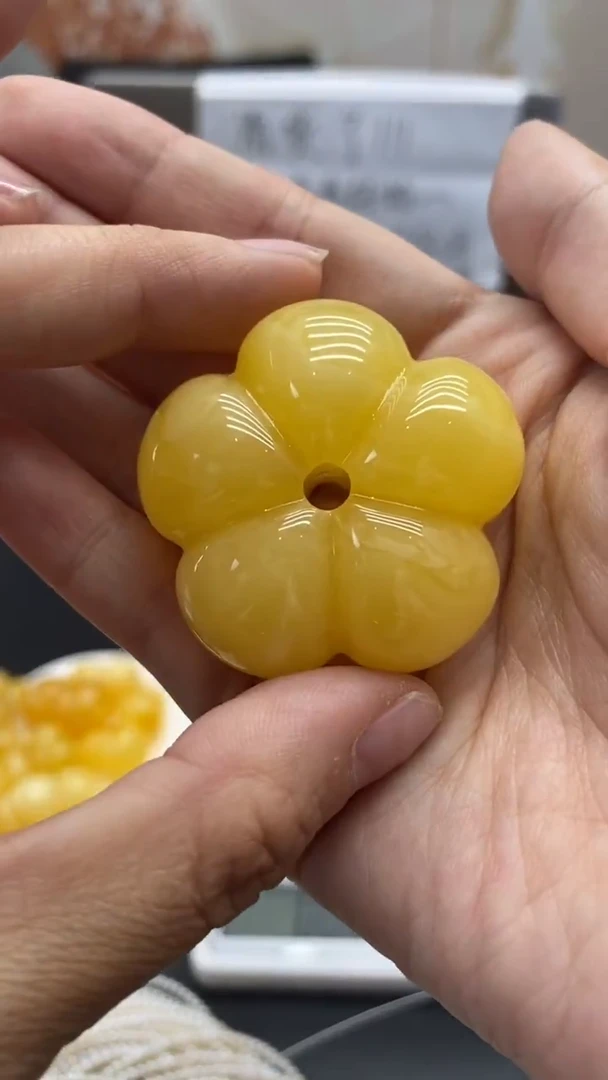 琥珀未镶嵌珠宝奇石233