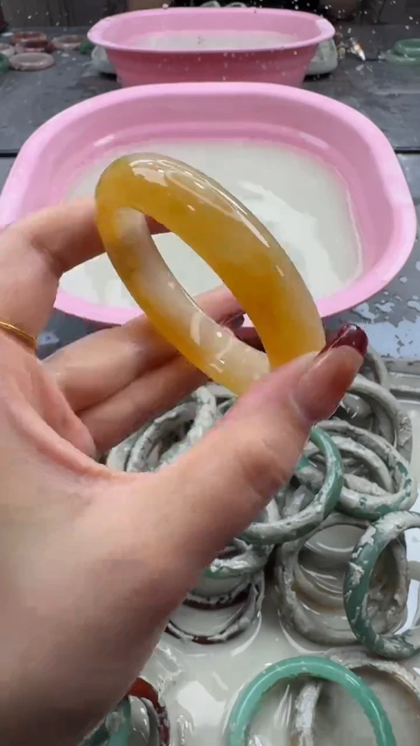 未镶嵌手镯石英质玉8