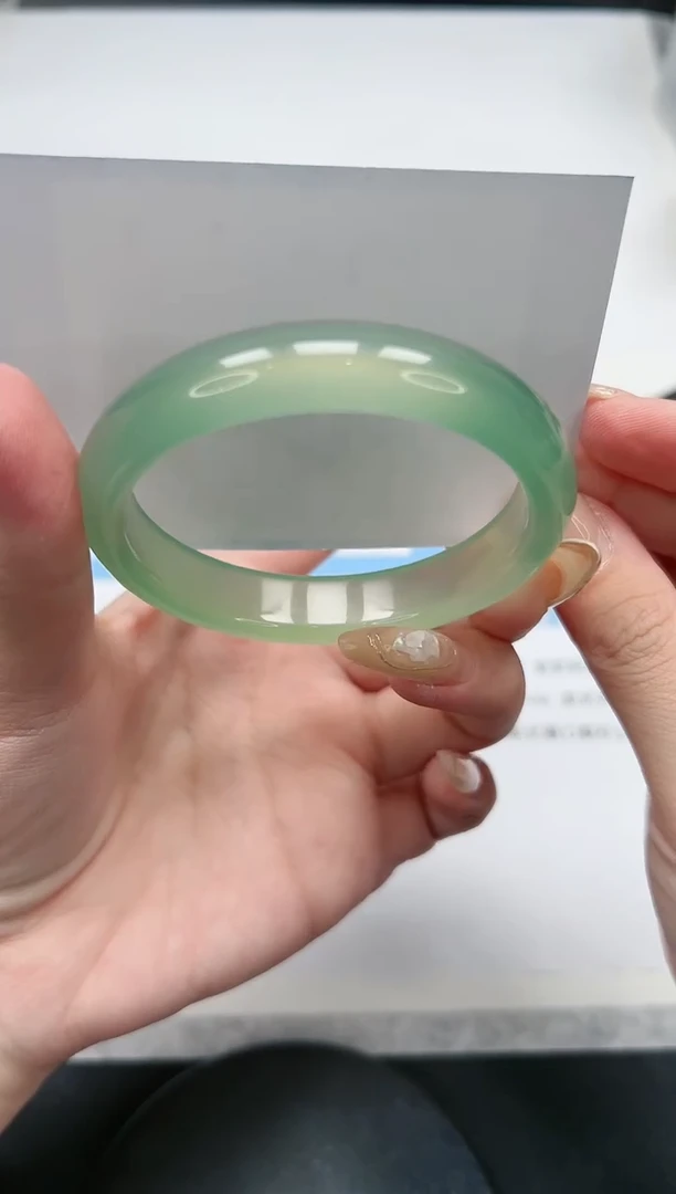 【闪购商品】玛瑙/玉髓手镯未镶嵌180/晴水56