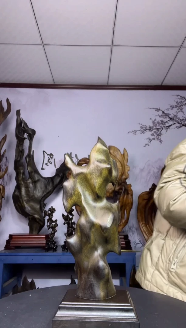 金丝楠木雕款蜀*金丝楠木工艺品摆件