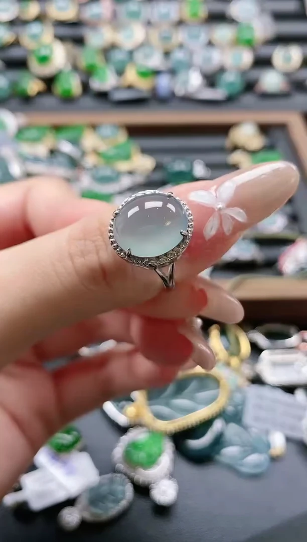 【闪购商品】翡翠戒指银S925镶嵌51511