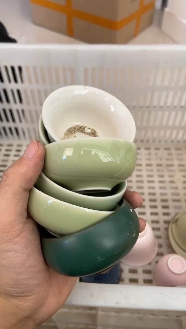 无运费险有瑕疵的摄影的产品有使用过的痕迹有点脏介意勿拍