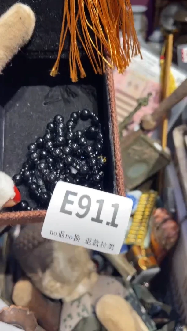 瓷片$***春表姐直播所见所得