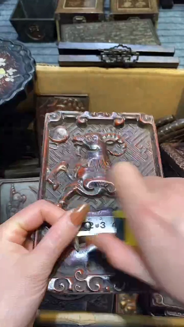 木f紫檀雕刻一物一拍