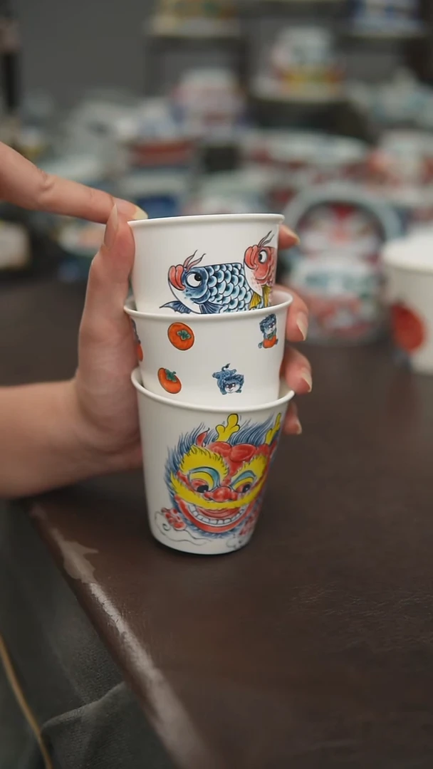 宠粉福利价        三个可乐杯