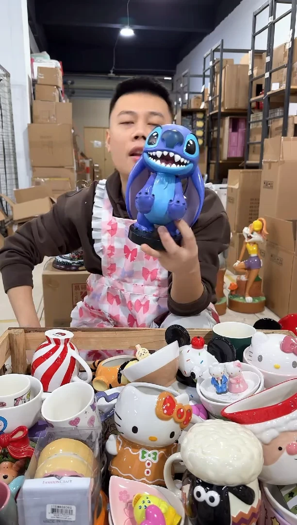 瓷片史迪仔手机支架 张嘴款