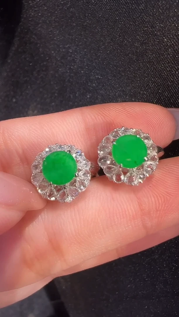 18K金镶嵌翡翠耳饰AL6耳包