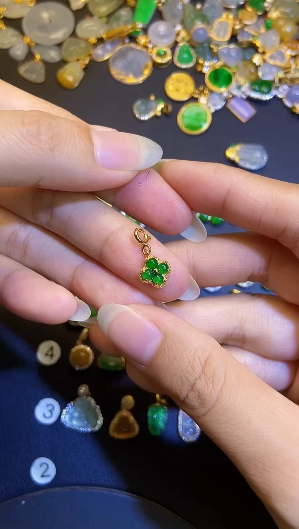 吊坠(不含链)银S925镶嵌翡翠1