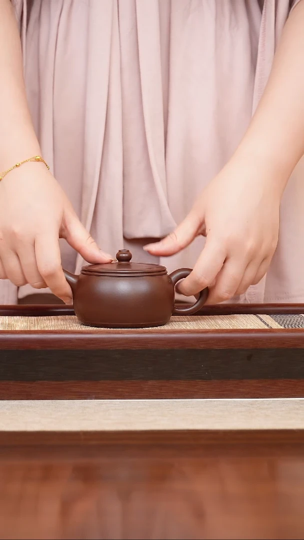 紫泥乐鼓180cc宜兴手工紫砂壶