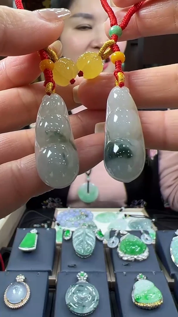 【闪购商品】翡翠挂件未镶嵌包挂（多样性发其一）