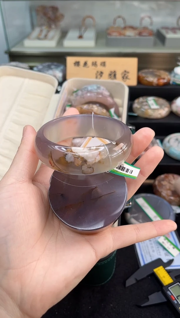 未镶嵌手镯石英质玉60圈口（赠品镯心）S909130