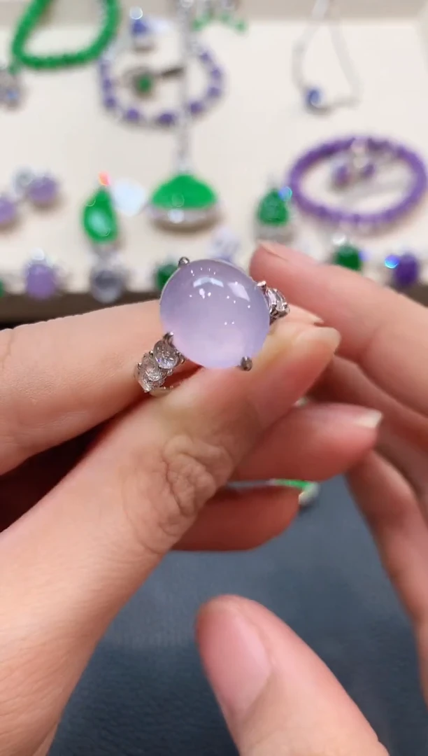 翡翠戒指18K金镶嵌m75有色差母亲节礼物 总价59800 尾款50000