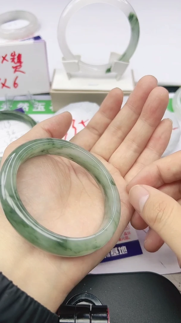 未镶嵌手镯石英质玉116-58/59