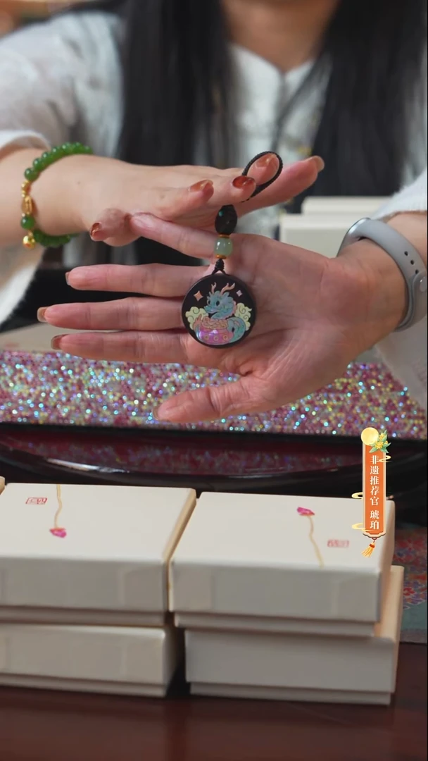 木闪购商品螺钿漆器首饰盒