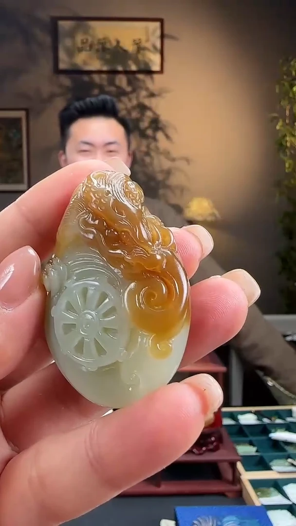 【闪购商品】和田玉吊坠未镶嵌糖玉龙j1139