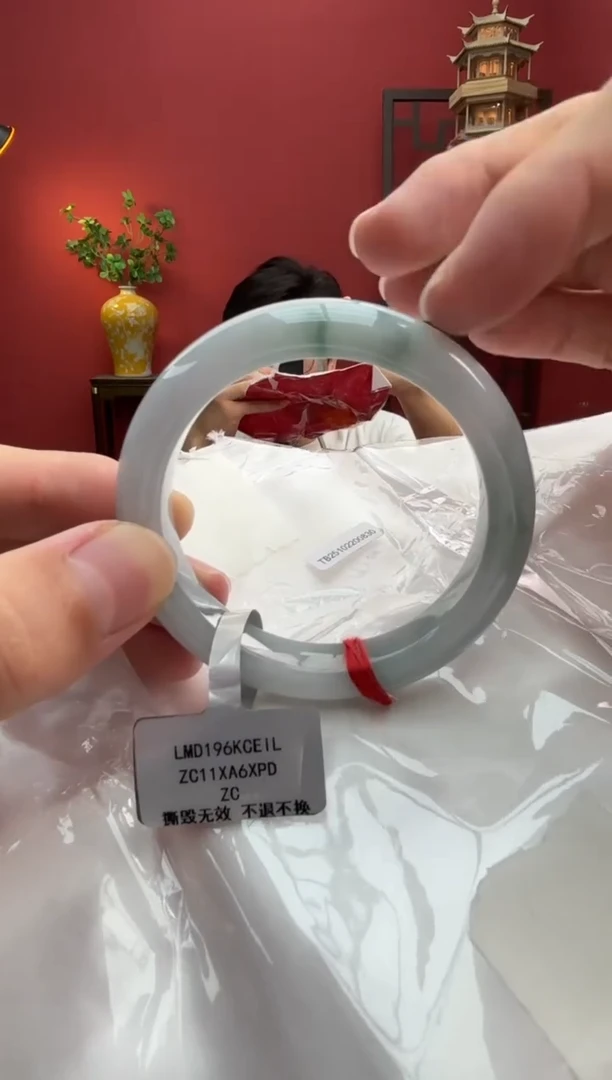 未镶嵌手镯翡翠翡翠手镯13