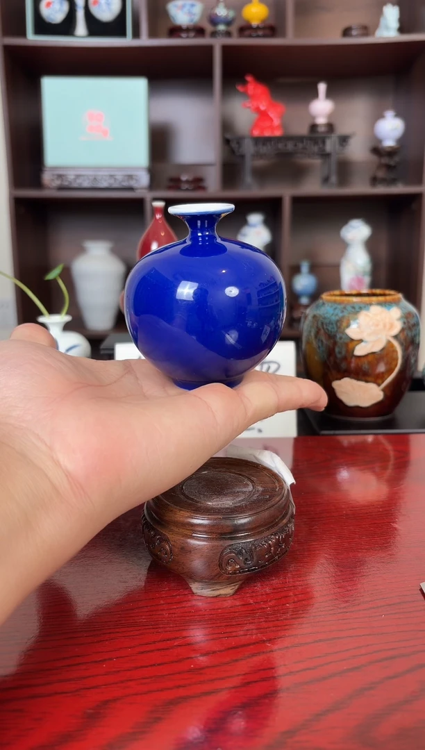 摆件瓷12.23晚微瑕小花瓶摆件