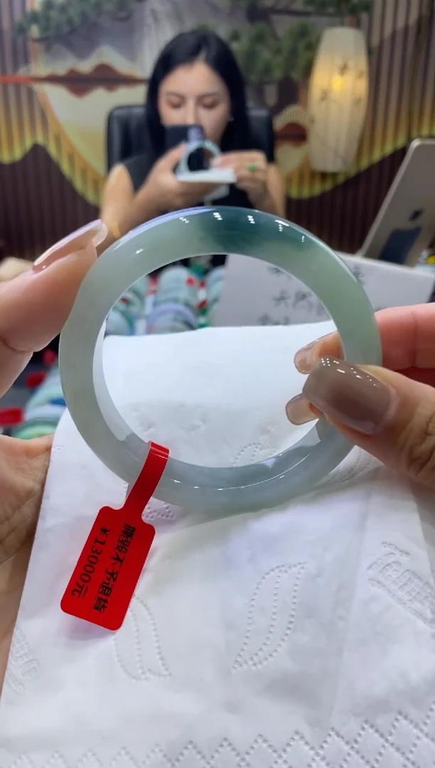 未镶嵌手镯翡翠00007384