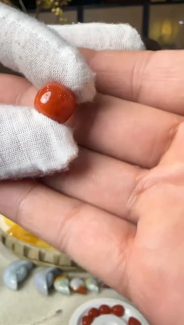 未镶嵌挂件翡翠吊坠