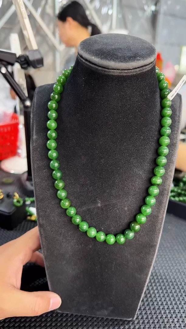 【闪购商品】和田玉（碧玉）项链未镶嵌约10mm，多样性发一