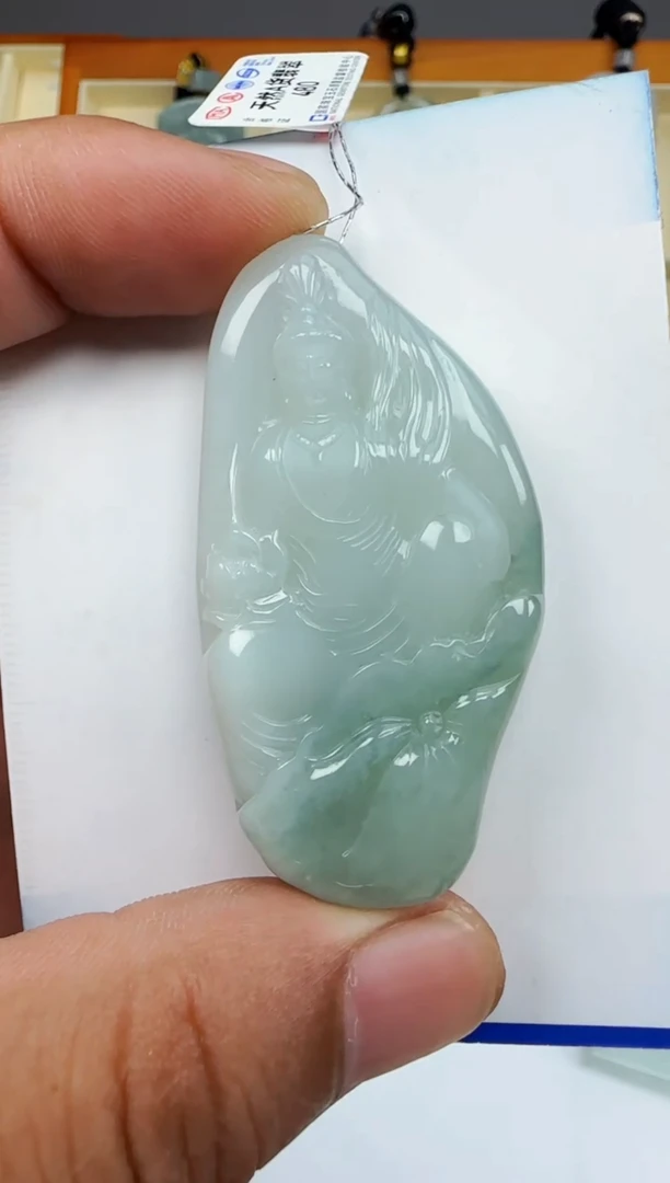 翡翠未镶嵌颈饰缅甸天然A货翡翠