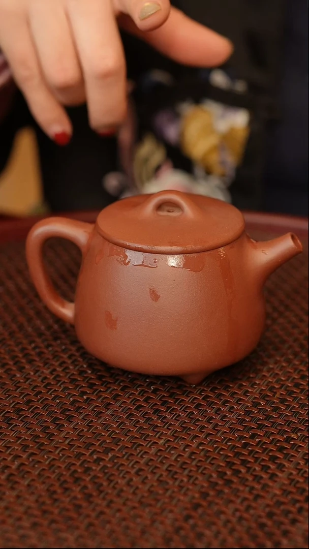 【闪购商品】紫砂茶壶200微瑕喀左紫砂一线堂口，原矿手工制作