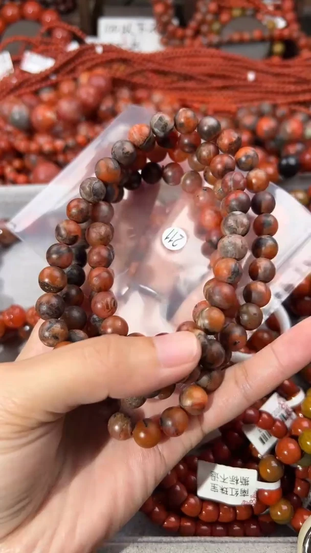 南红玛瑙手串未镶嵌9+