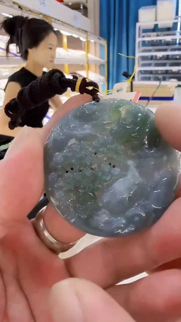 翡翠未镶嵌吊坠(不含链)7