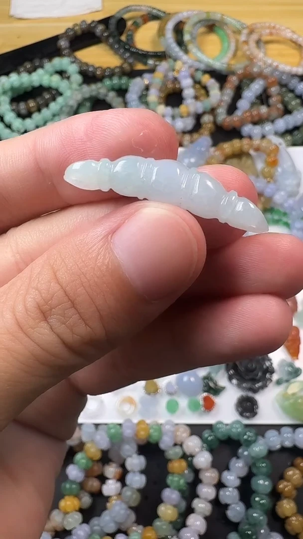 颈饰未镶嵌翡翠【闪购商品】 天然翡翠