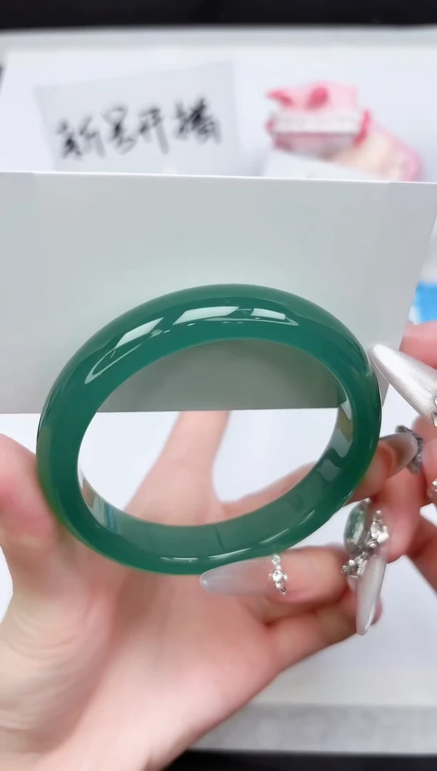 石英质玉手镯未镶嵌103-58.5